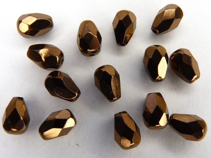 0030239 Peervormig facet, Nut Bronze 7 x 5 mm.-0