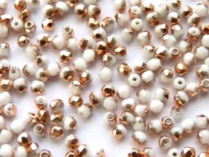 0140247 Chalk White Capri Gold facet 3 mm. 50 Pc.-0