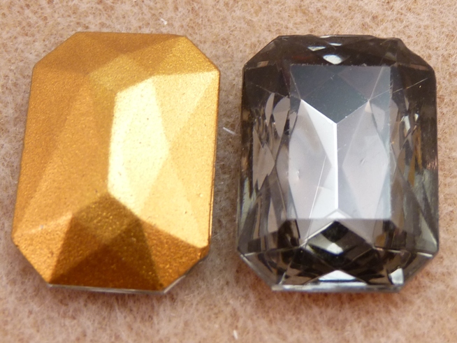 40010-Oc Octagon Black Diamond Gold Foiled 25x18 mm-0